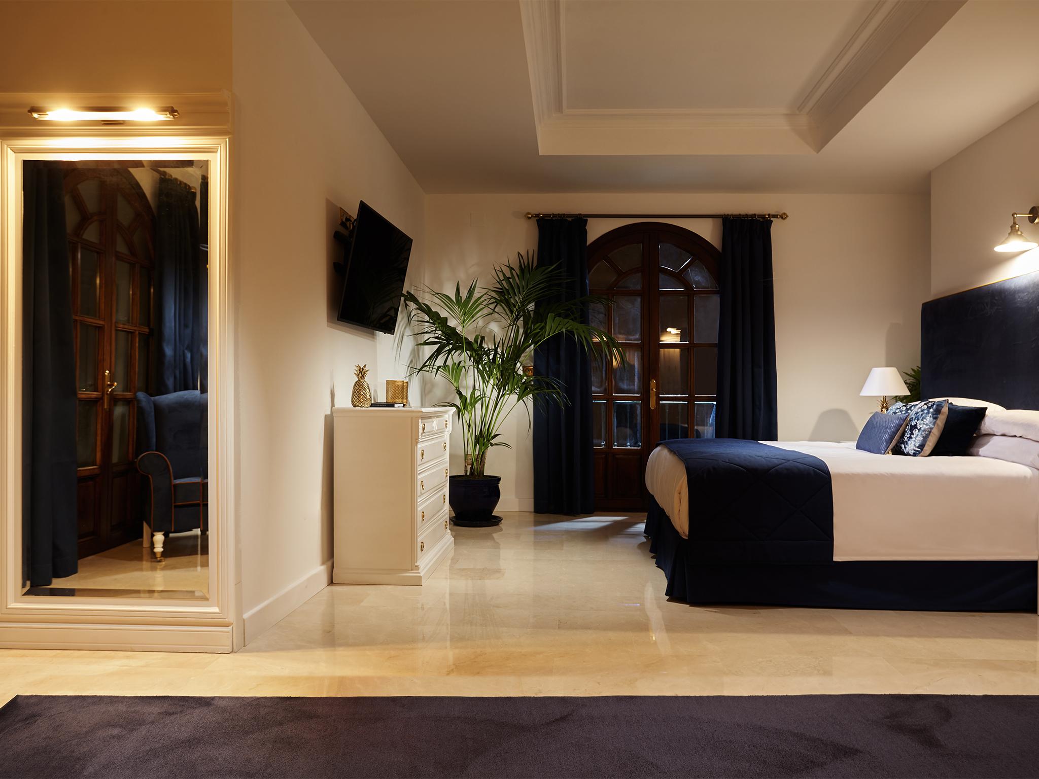 Hotel The Touch Puerto Banus มาร์เบยา ภายนอก รูปภาพ