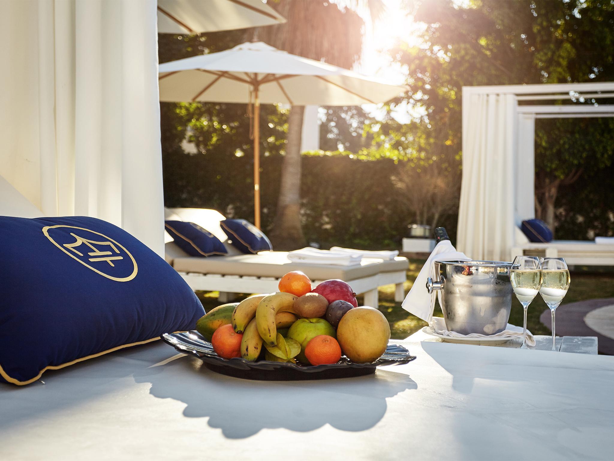 Hotel The Touch Puerto Banus มาร์เบยา ภายนอก รูปภาพ
